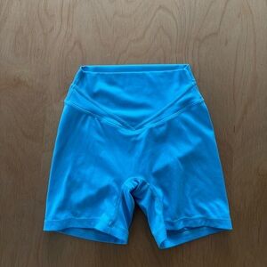 PARAGON Icon High-Rise Sculptseam Plus Women's Vibrant Blue Shorts